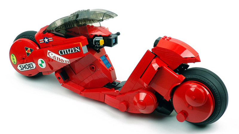 Illustration for article titled Awesome Lego Kaneda's bike from Akira is a must-have